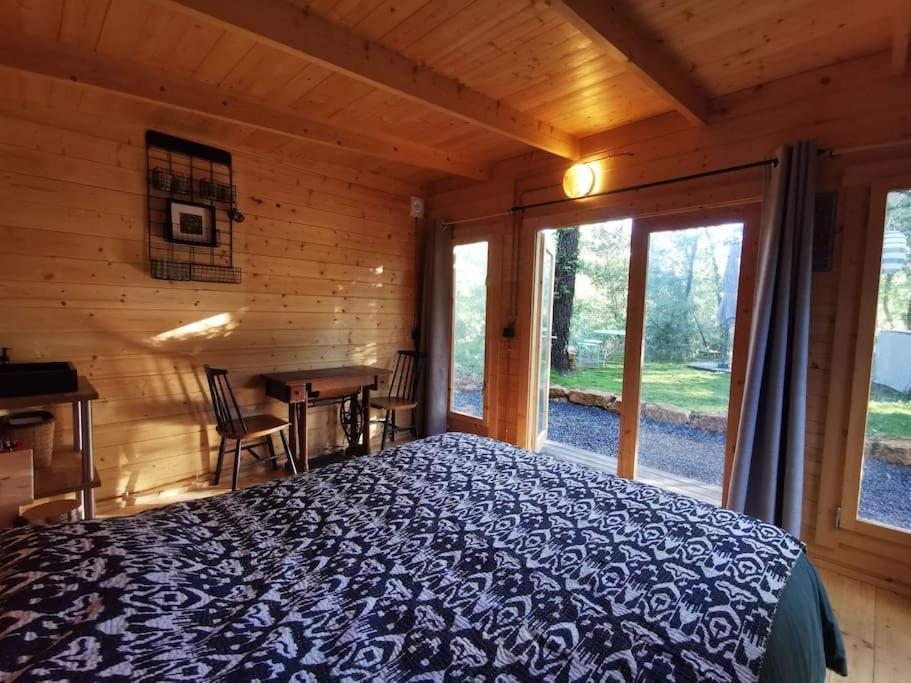 Cabanon Dans Un Ecrin De Verdure カリアン エクステリア 写真